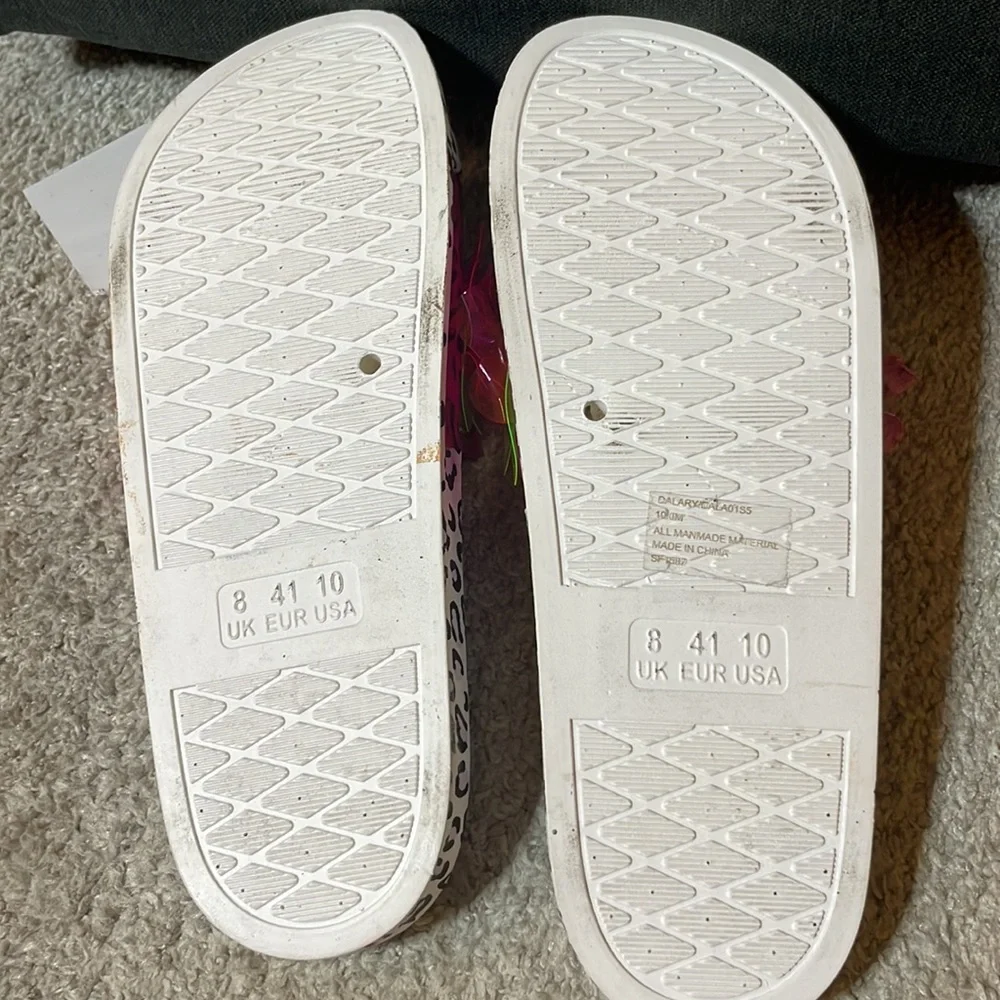 Betsey Johnson Neon Leopard Slides “Dalary” NWT - Picture 6 of 6